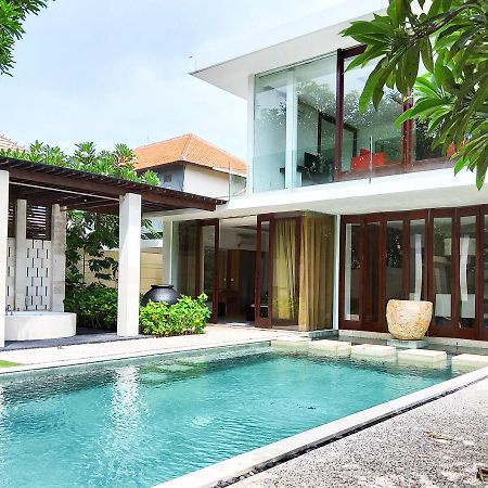 Hotel The Wangsa Benoa Nusa Dua  Zewnętrze zdjęcie