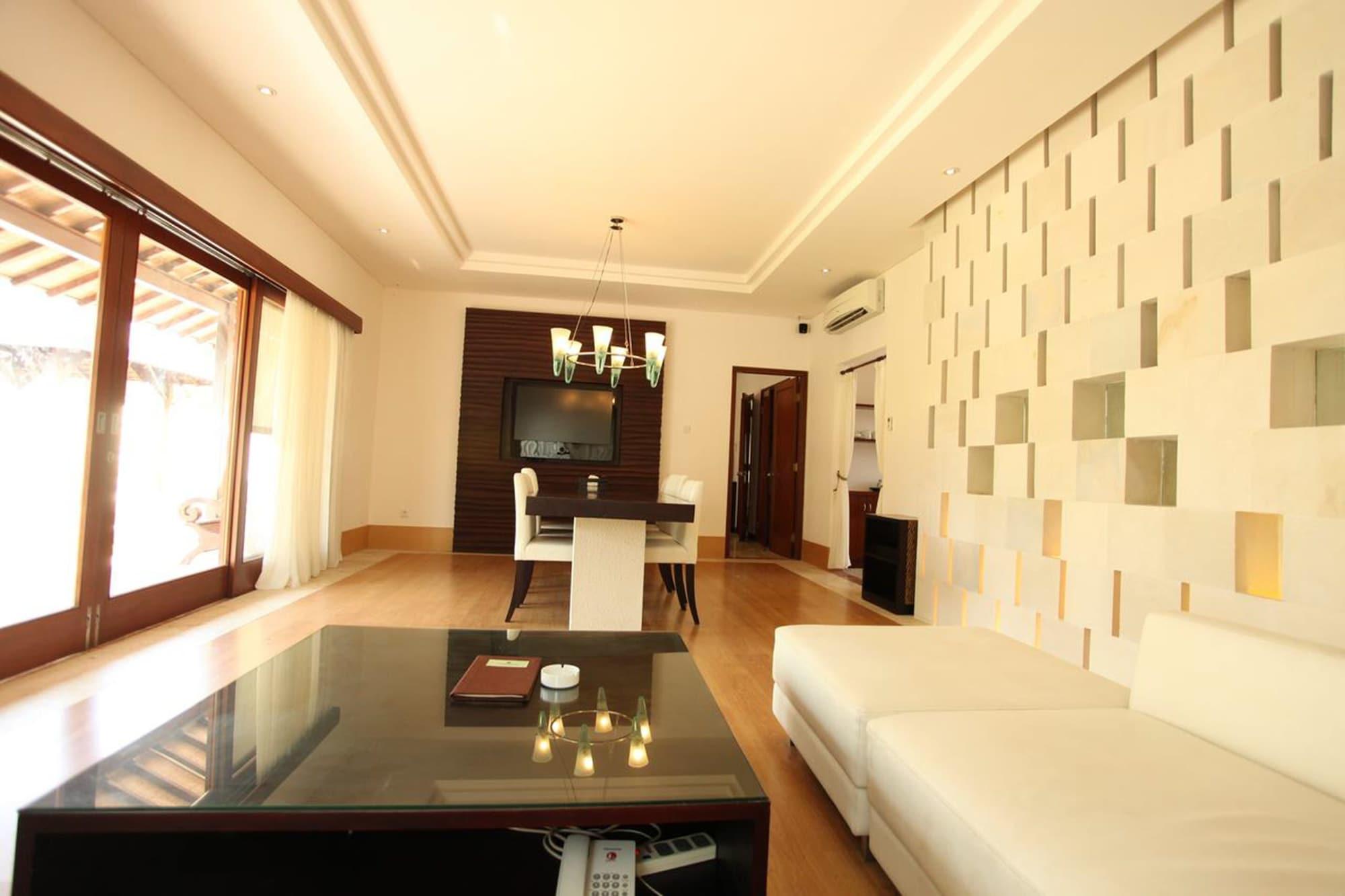Hotel The Wangsa Benoa Nusa Dua  Zewnętrze zdjęcie