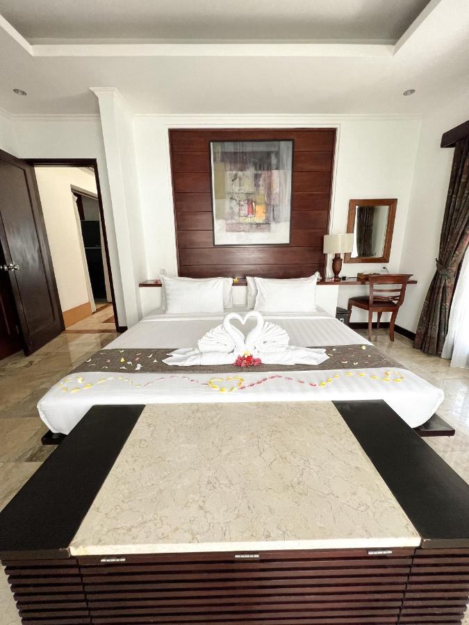 Hotel The Wangsa Benoa Nusa Dua  Zewnętrze zdjęcie