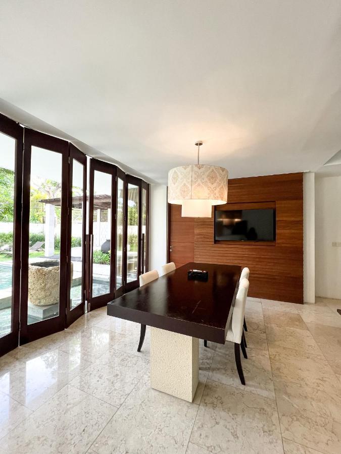 Hotel The Wangsa Benoa Nusa Dua  Zewnętrze zdjęcie
