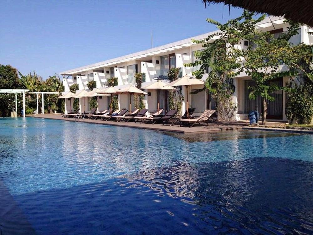Hotel The Wangsa Benoa Nusa Dua  Zewnętrze zdjęcie