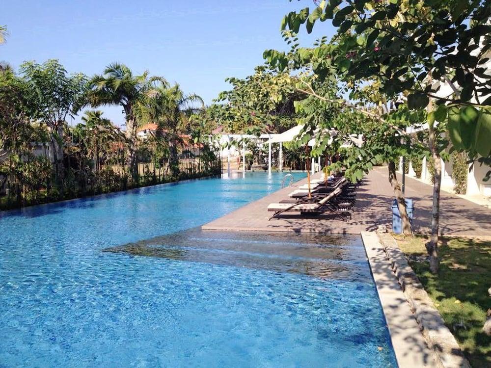 Hotel The Wangsa Benoa Nusa Dua  Zewnętrze zdjęcie